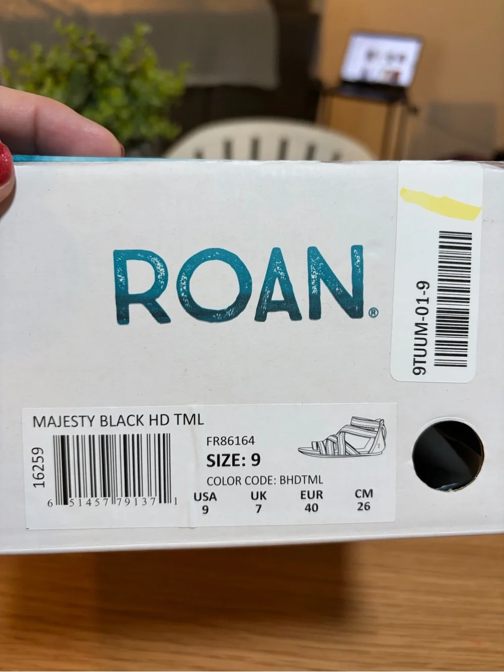 ROAN by Bed|Stü 